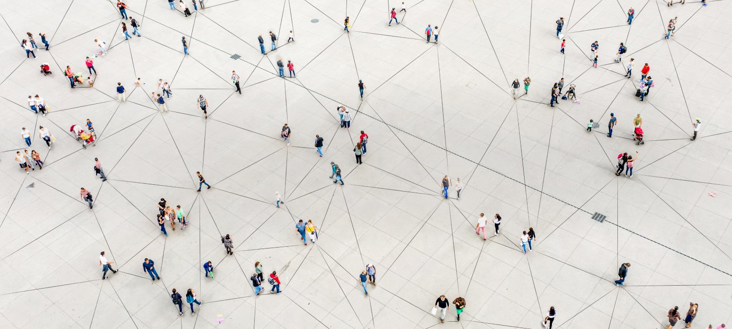 Network crowd connected 